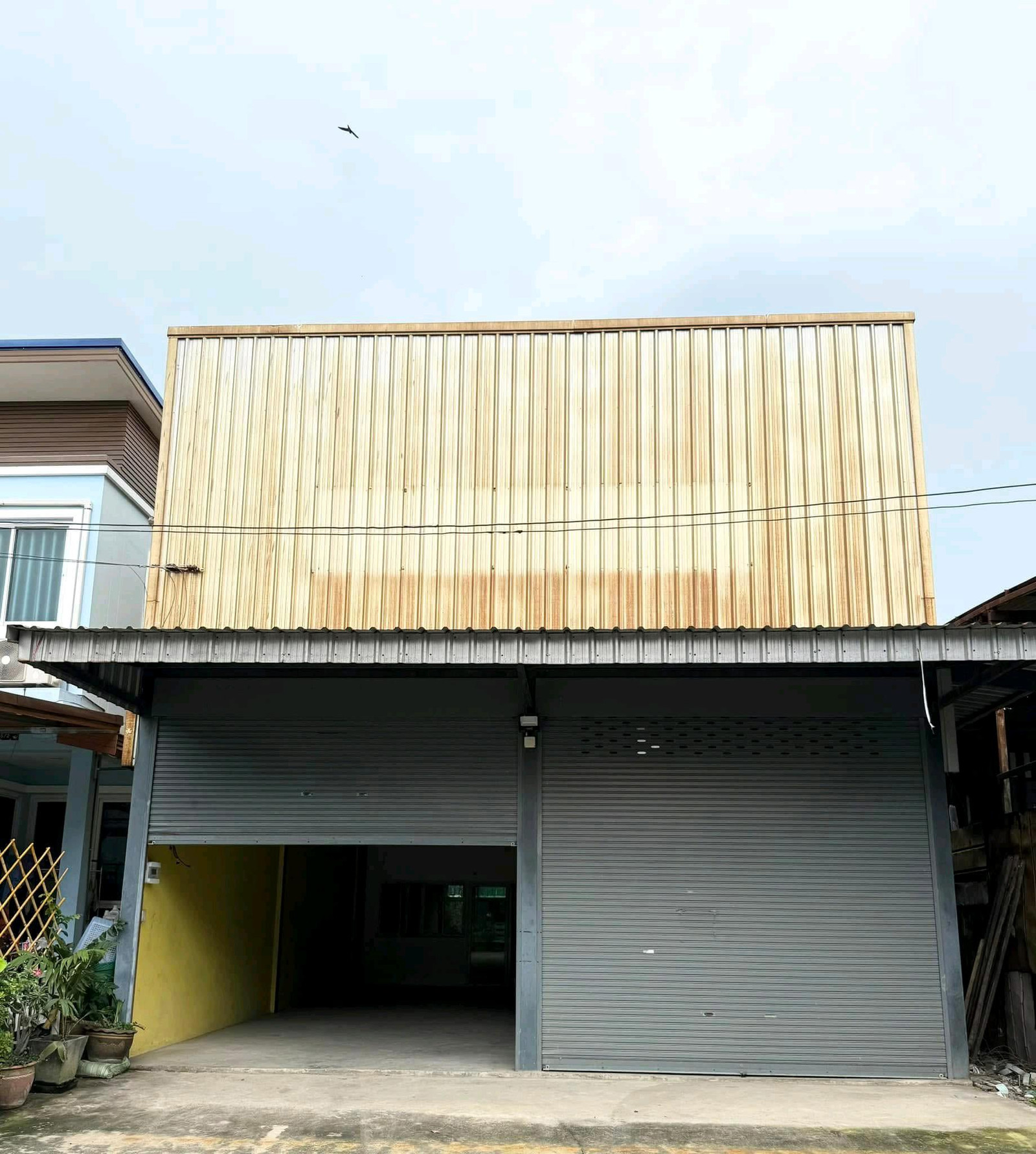 Warehouse for rent, usable area 120 sq m., Phutthamonthon Sai 3 location. Warehouse for rent, usable area 120 sq m., Phutthamonthon Sai 3 location.
