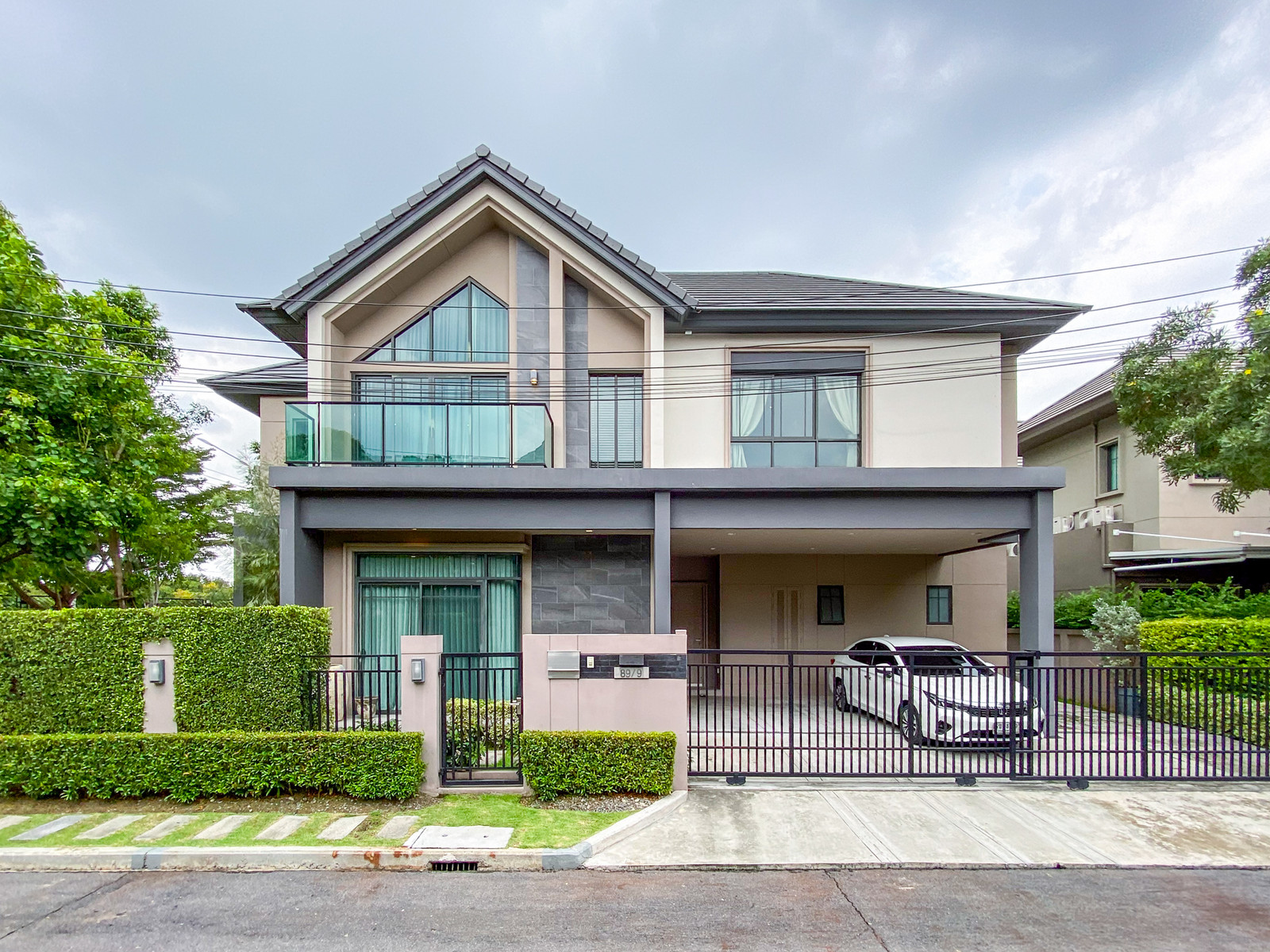 ขายบ้านเดี่ยวแปลงมุม ติดคลับเฮาส์ ใกล้ Central Westville เพียง 5 นาที ขาย 15.2 ลบ.! - บางกอก บูเลอวาร์ด สาทร-ปิ่นเกล้า 2 ขายบ้านเดี่ยวแปลงมุม ติดคลับเฮาส์ ใกล้ Central Westville เพียง 5 นาที ขาย 15.2 ลบ.! - บางกอก บูเลอวาร์ด สาทร-ปิ่นเกล้า 2