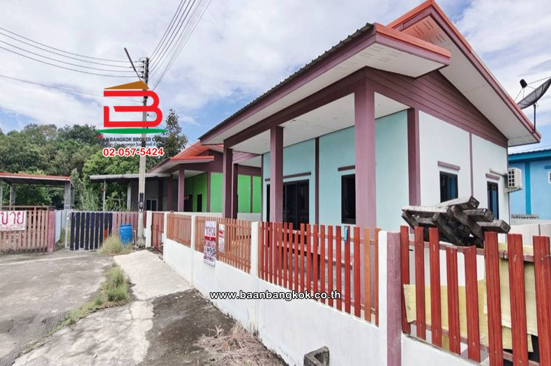 บ้านเดี่ยว ชั้นเดียว เนื้อที่ 52.6 ตร.ว. หมู่บ้านร่มเย็น (เทศบาล 2) ทางหลวงแผ่นดินหมายเลข 3551 ตำบลหัวสำโรง อำเภอแปลงยาว ฉะเชิงเทรา – รูปที่ 2