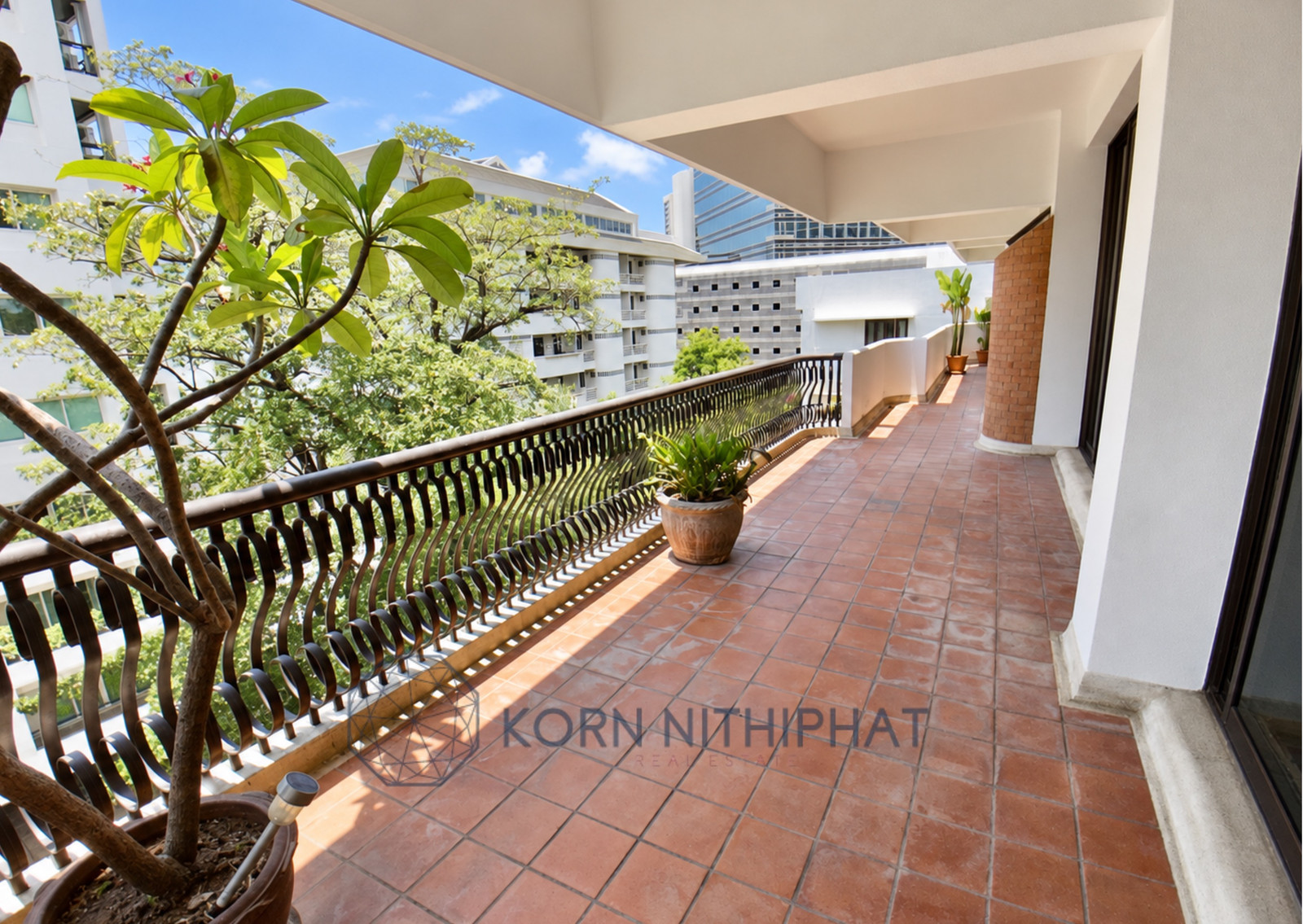 For Rent - Penthouse in Ploen Chit - Wireless Road., Bangkok | BTS 650 Metets | Near Lumpini Park and Central Embassy For Rent - Penthouse in Ploen Chit - Wireless Road., Bangkok | BTS 650 Metets | Near Lumpini Park and Central Embassy