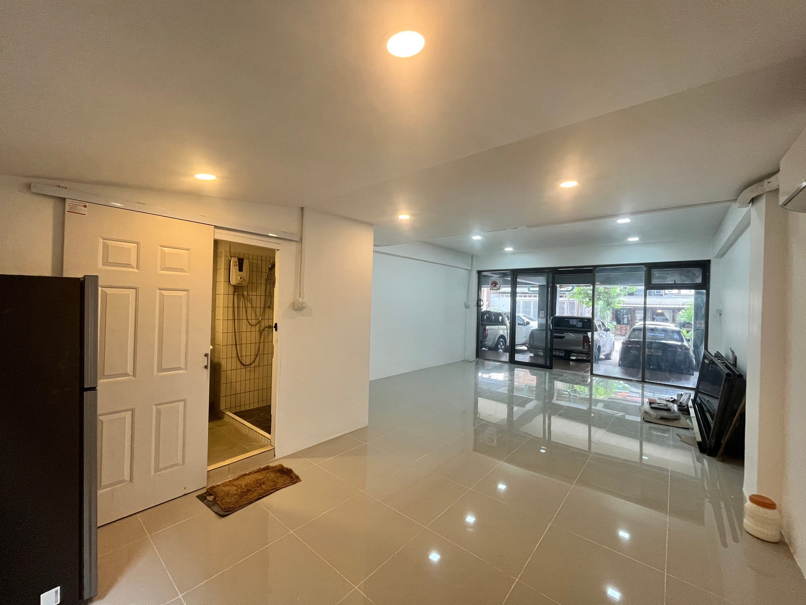 ให้เช่าออฟฟิศ / สำนักงาน / พื้นที่ธุรกิจ ใกล้นิมมาน สุเทพ เชียงใหม่ (EN below) – รูปที่ 2