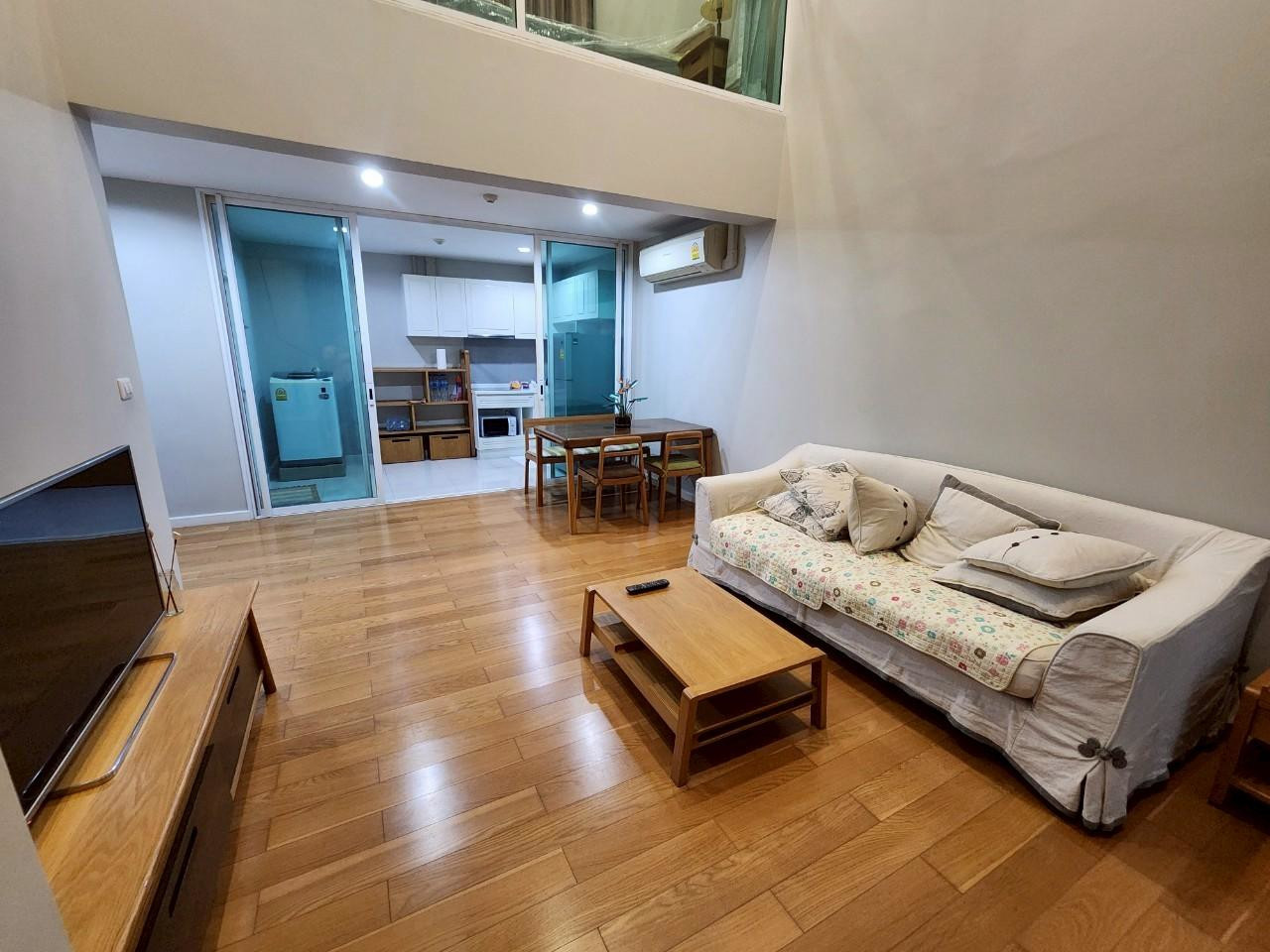 ให้เช่า Condolette Dwell Sukhumvit 26 ชั้น 1 ห้อง Duplex 1 ห้องนอน Pool Access ใกล้ BTS พร้อมพงษ์ – รูปที่ 4