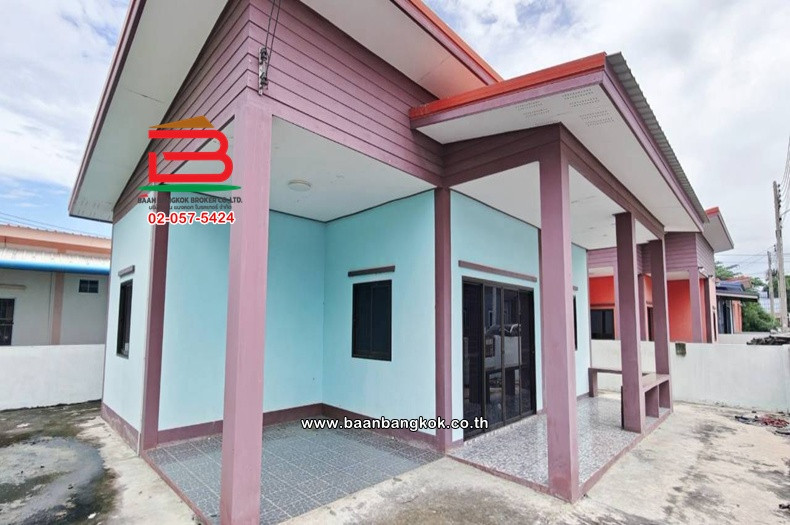 บ้านเดี่ยว ชั้นเดียว เนื้อที่ 52.6 ตร.ว. หมู่บ้านร่มเย็น (เทศบาล 2) ทางหลวงแผ่นดินหมายเลข 3551 ตำบลหัวสำโรง อำเภอแปลงยาว ฉะเชิงเทรา – รูปที่ 4