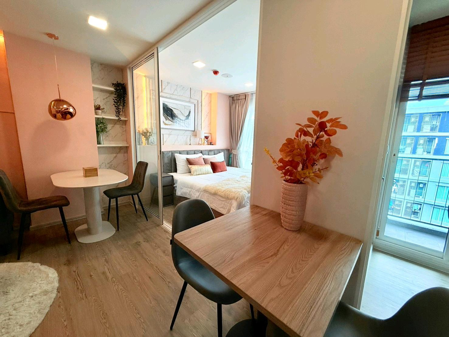 🏙️ For rent 𝗞𝗔𝗩𝗘 𝗧𝗢𝗪𝗡 𝗜𝗦𝗟𝗔𝗡𝗗 | 29 sq m | Building B, 7th floor | Spacious room, fully built-in | Ready to move in