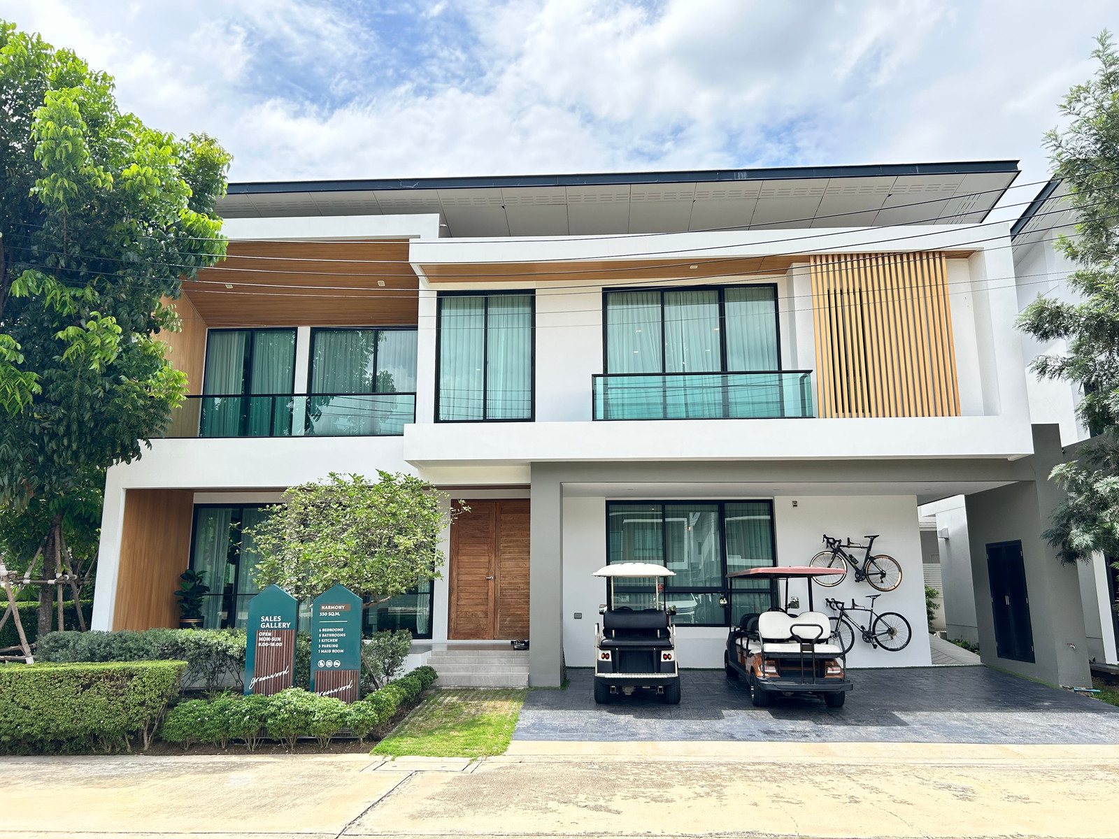 THE ETERNITY Greenwood Rangsit Wongwaen, 2-story detached house (The Eternity Greenwood Rangsit-Wongwaen) THE ETERNITY Greenwood Rangsit Wongwaen, 2-story detached house (The Eternity Greenwood Rangsit-Wongwaen)