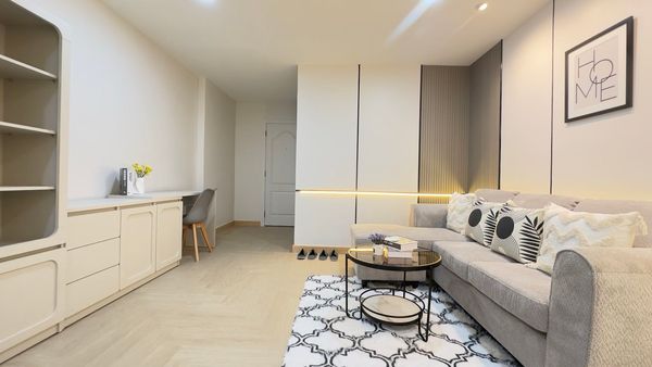 ✨ พร้อมเข้าอยู่ ✨[ Regent Home 12 ลาดพร้าว 41]  🚝 คอนโดทำเลใกล้รถไฟฟ้าสายสีเหลือง สถานีภาวนา ส่วนกลางครบครันทั้ง 🏊 สระว่ายน้ำ และ 🏋️ฟิตเนส ผ่อนเริ่มต้นเพียง 6 ใบเทา