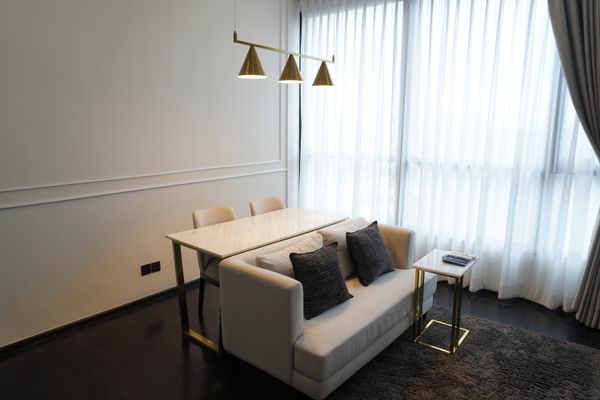 🏙️ For rent Park Origin Thonglor | 2 bedrooms near BTS Thonglor ✨ Beautiful room, good location, convenient travel 🛏️ 2 bedrooms | 1 bathroom 📐 Size 50 sq m. 📶 FREE WiFi