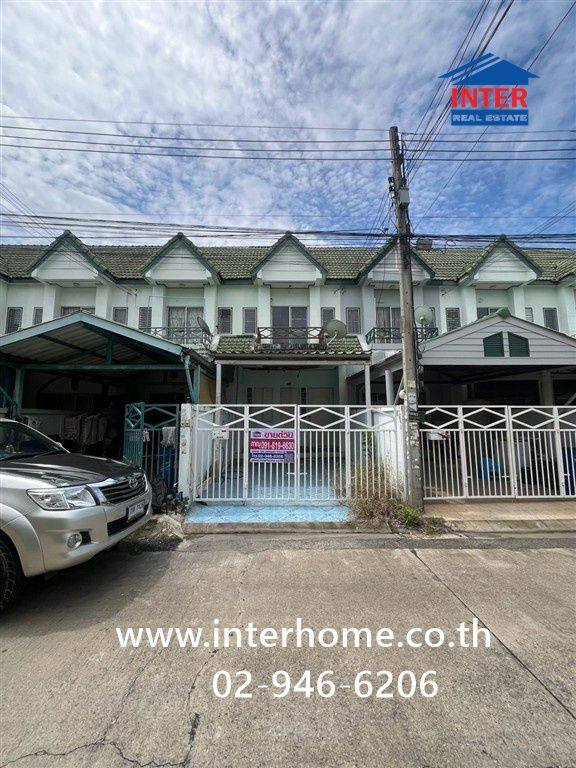 ทาวน์เฮ้าส์ 2 ชั้น 18 ตร.ว. หมู่บ้านศุภลักษณ์ โฮมเพลส ตรงข้ามวัดธรรมกาย ถนนคลองหลวง ถนนพหลโยธิน คลองหลวง ปทุมธานี 