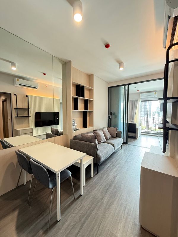 🏙️ IDEO Sukhumvit-Rama 4 | Ideo Sukhumvit-Rama 4 💰 Rent 33,000 baht/month ✨ Beautiful room in Modern style, ready to move in.