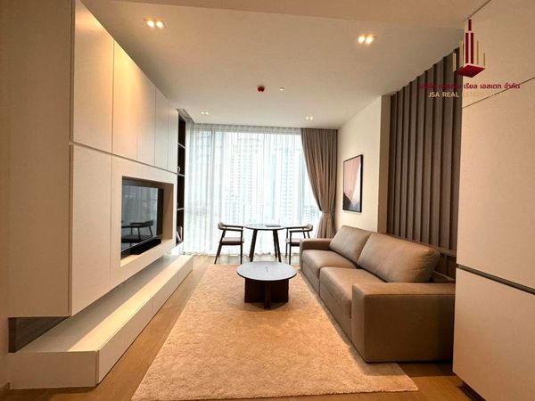 ✨ For Rent: The Strand Thonglor Condo ✨ 💰 Only 70,000 THB/month 