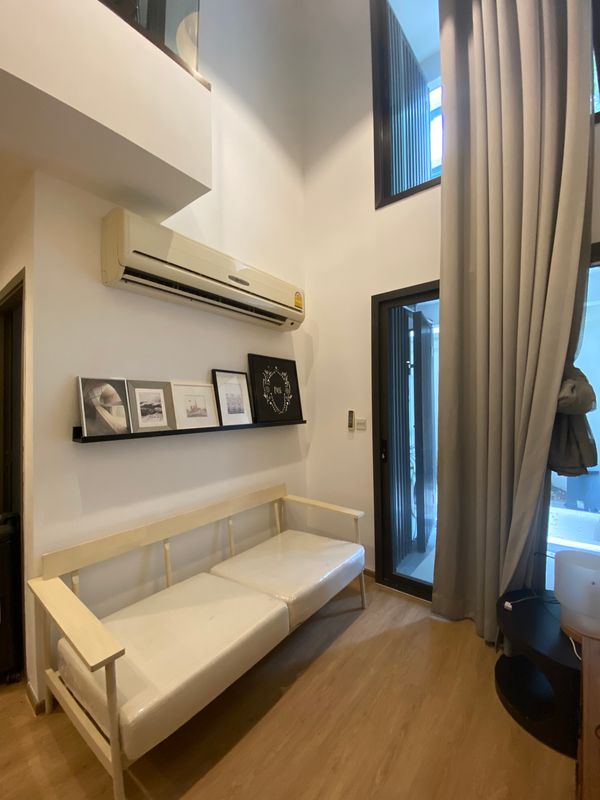 ✨ 2 bedrooms, 2 bathrooms | Wide space, complete functions with privacy 📍 Maestro 12 Ratchathewi