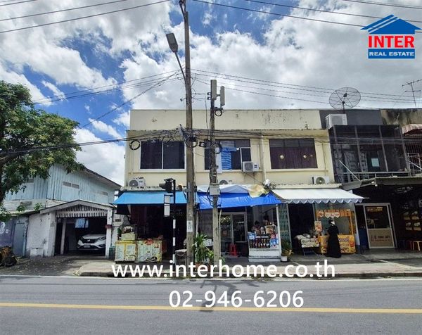Commercial building, 2 floors, 122.1 sq m, near Wat Arun Ratchawararam Ratchawora Mahawihan, Royal Thai Navy, Soi Itsaraphap 42, Itsaraphap Road, Arun Amarin Road. Bangkok Yai District Bangkok
