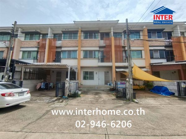 ทาวน์เฮ้าส์ 3 ชั้น 22.5 ตร.ว. หมู่บ้านทาวน์พลัส สุวรรณภูมิ ใกล้สนามบินสุวรรณภูมิ ถนนกิ่งแก้ว ถนนบางนา-ตราด บางพลี สมุทรปราการ 