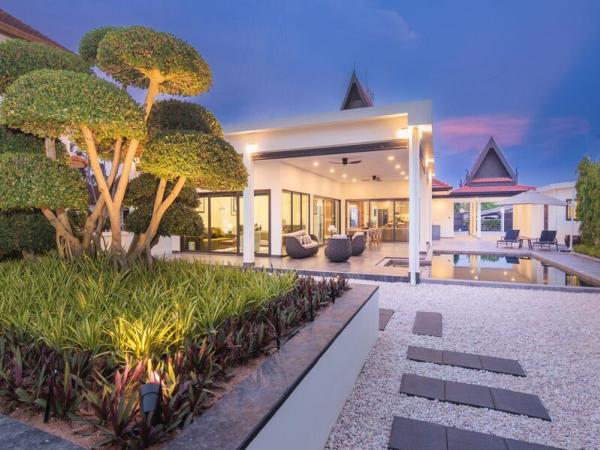 บ้านเดี่ยวสุดหรูพร้อมสระว่ายน้ำส่วนตัว – Horseshoe Point พัทยา