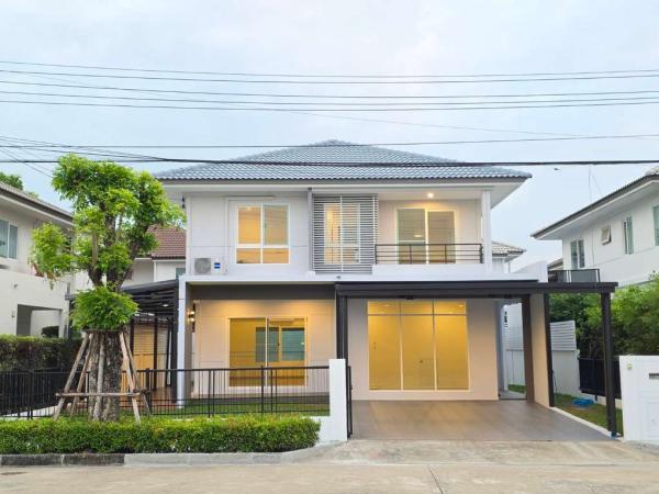 Mantthana Lake Watcharapol / 4 Bedrooms (FOR SALE) TAN917