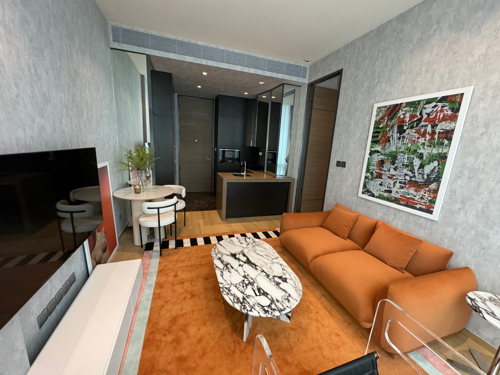 Room for rent 28 Chidlom condo 14th Floor, 1 bedroom 1 bathroom size 45 sqm. unblocked view. Fully furnished Room for rent 28 Chidlom condo 14th Floor, 1 bedroom 1 bathroom size 45 sqm. unblocked view. Fully furnished