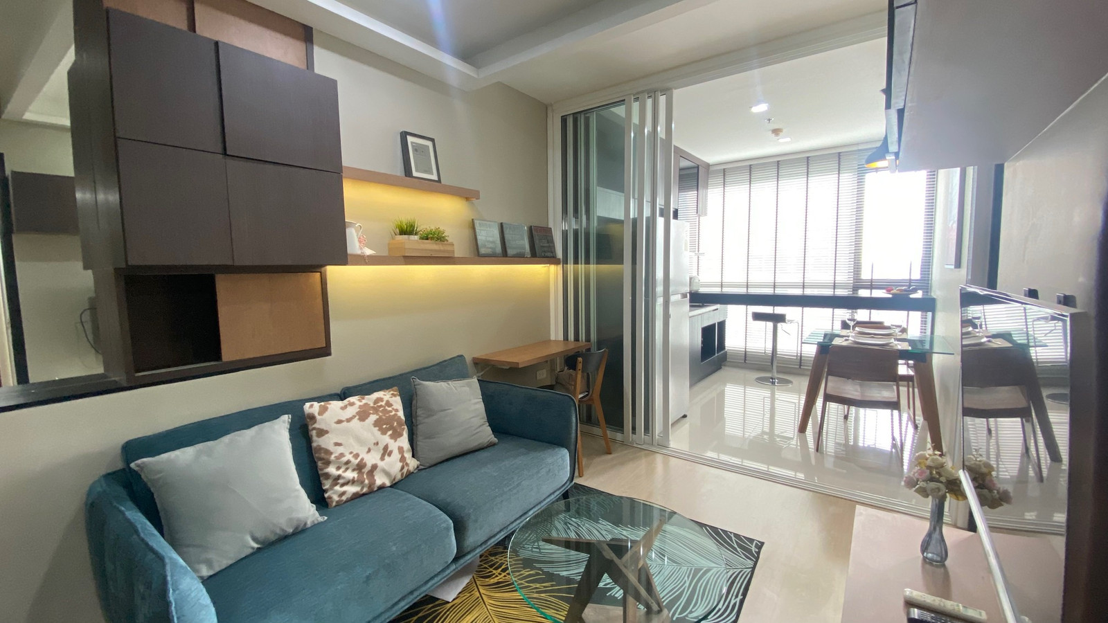 🏢 ให้เช่า Rhythm Sukhumvit 44/1 ✨ ห้องขนาดใหญ่ 45 ตร.ม. ชั้น 9 พร้อมเข้าอยู่ ใกล้ BTS พระโขนง  เดินทางสะดวก ใกล้แหล่งไลฟ์สไตล์ 