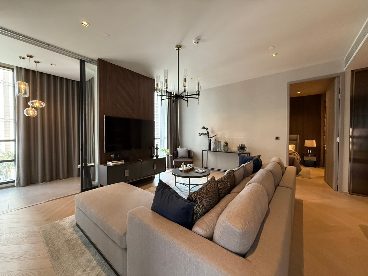 🌿 2 Bedrooms | 2 Bathrooms 📐 104 sq.m. | 11th Floor (special price) 🌿 2 Bedrooms | 2 Bathrooms 📐 104 sq.m. | 11th Floor (special price)