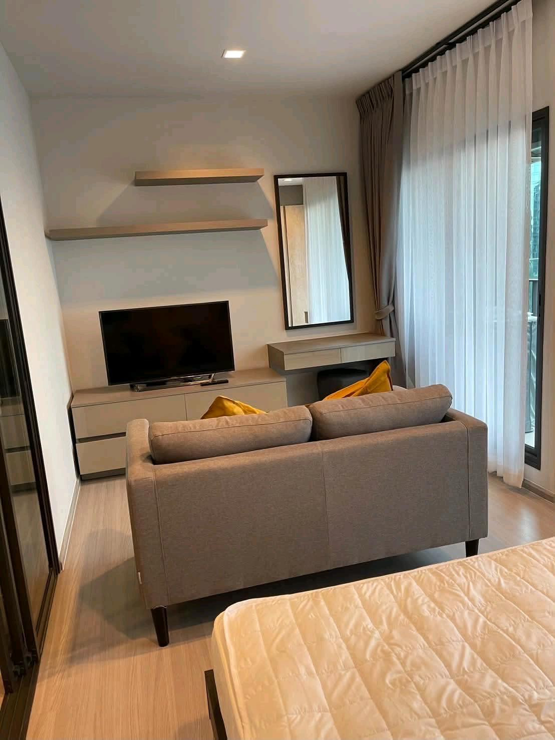 ให้เช่า Life Asoke rama9  [แต่งสวย] ชั้น 32