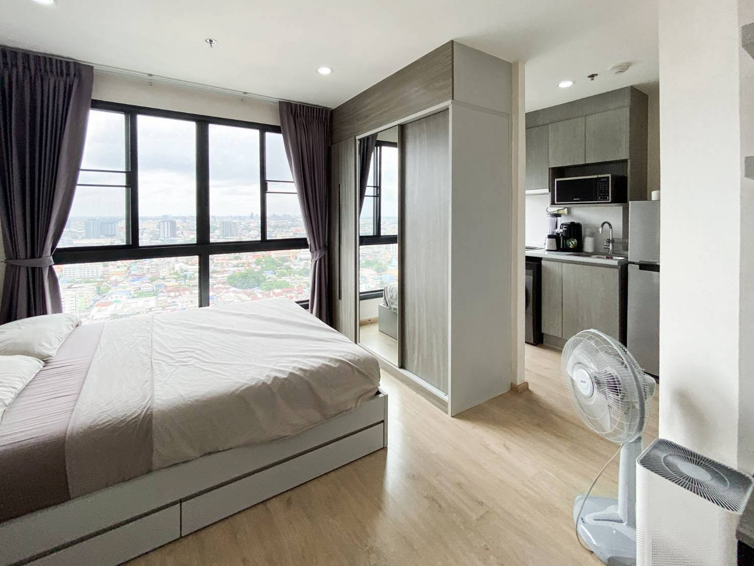 ขาย คอนโด ไอดีโอ สาทร - ท่าพระ ใกล้ BTS โพธิ์นิมิตร  ชั้น 29 ห้อง Studio วิวเมืองสวยมาก  เพียง 1.81 ลบ. (มีห้อง และ นัดดูห้องได้จริง) – รูปที่ 2