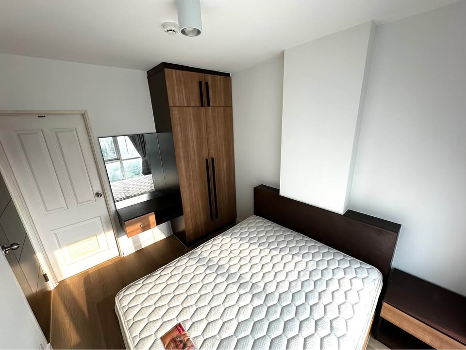 For Rent: The Prive Condo (Ratchadaphisek 19 - Vibhavadi)