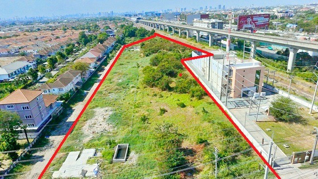 Chalerm Phrakiat Rama 9 Road. this large filled land plot spans 6 Rai and 46 Sq. Wah 289,999 Baht-mo Chalerm Phrakiat Rama 9 Road. this large filled land plot spans 6 Rai and 46 Sq. Wah 289,999 Baht-mo