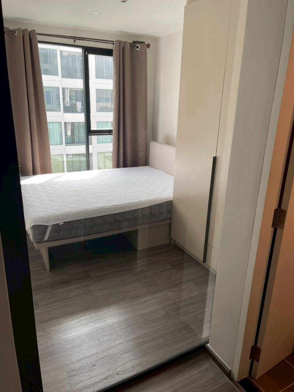 Flexi Sathorn - Charoen Nakhon for sale, beautiful, good location, ready to move in, near BTS Krung Thonburi, if interested contact Line @841qqlnr