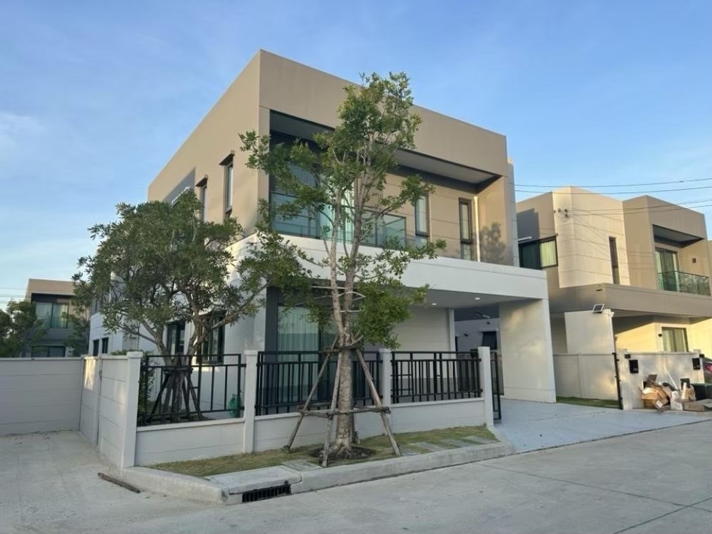 🟢 2-story detached house for rent, 190 sq m, 55.5 sq m, 4 bedrooms, 4 bathrooms, large beautiful garden, private plot, no house opposite, next to EV Charger. – รูปที่ 4