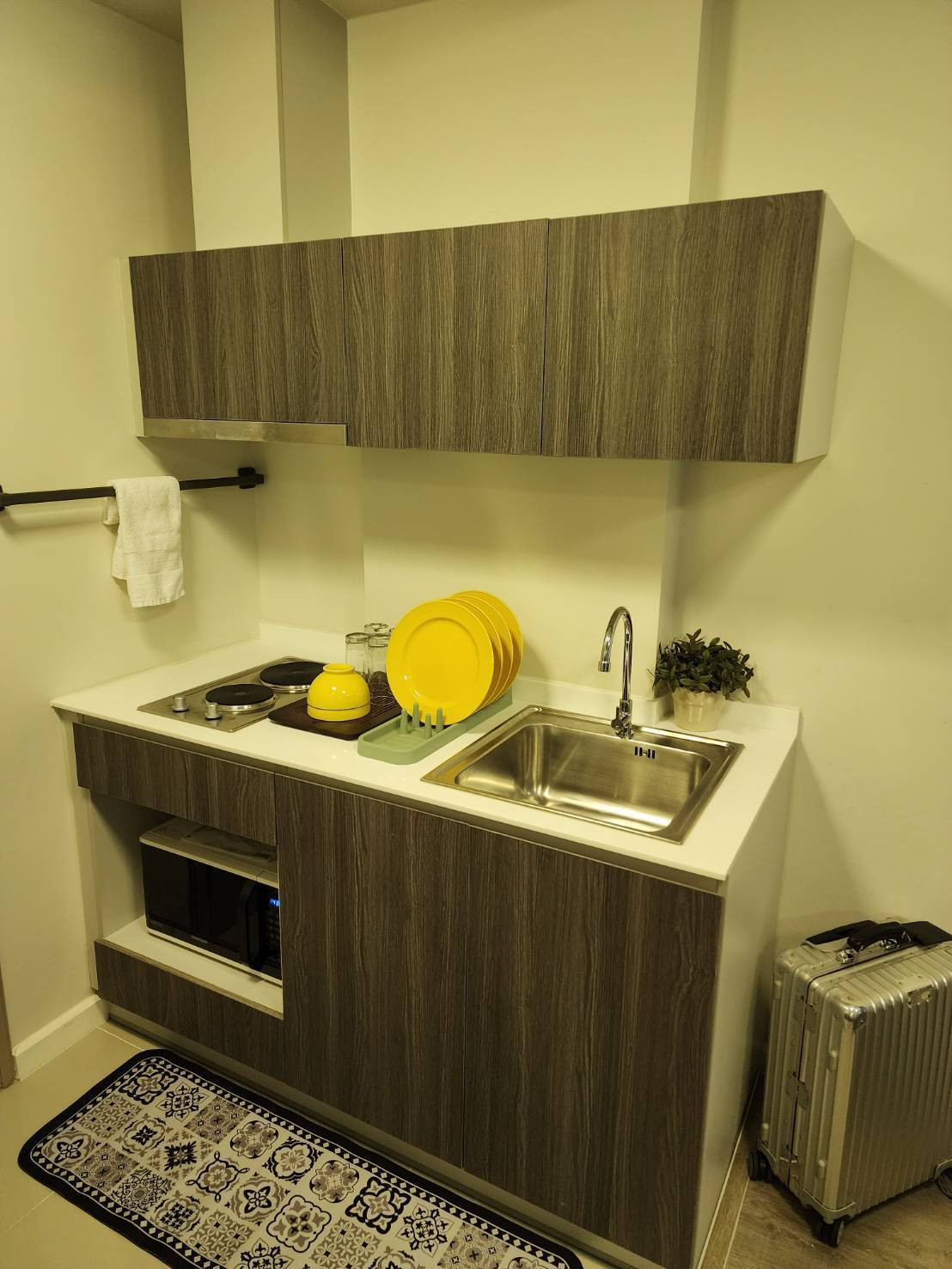 ขาย ดีคอนโด ริน เชียงใหม่ (D Condo Rin) Studio 28.65 ตร.ม. ชั้น 2 ห้องมุมส่วนตัว วิวต้นไม้ร่มรื่น ทำเลทองเดินเชื่อมเข้าเซ็นทรัลเฟสฯ ได้เลย! – รูปที่ 4