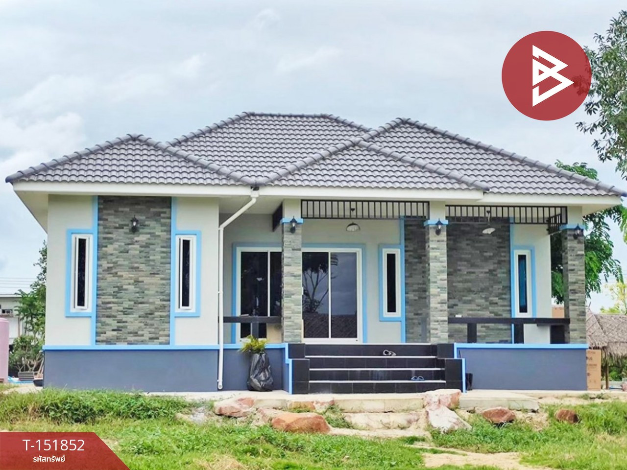 1-story detached house for sale, area 1 rai 85 sq m, Pong Maduea, Nakhon Pathom. 1-story detached house for sale, area 1 rai 85 sq m, Pong Maduea, Nakhon Pathom.