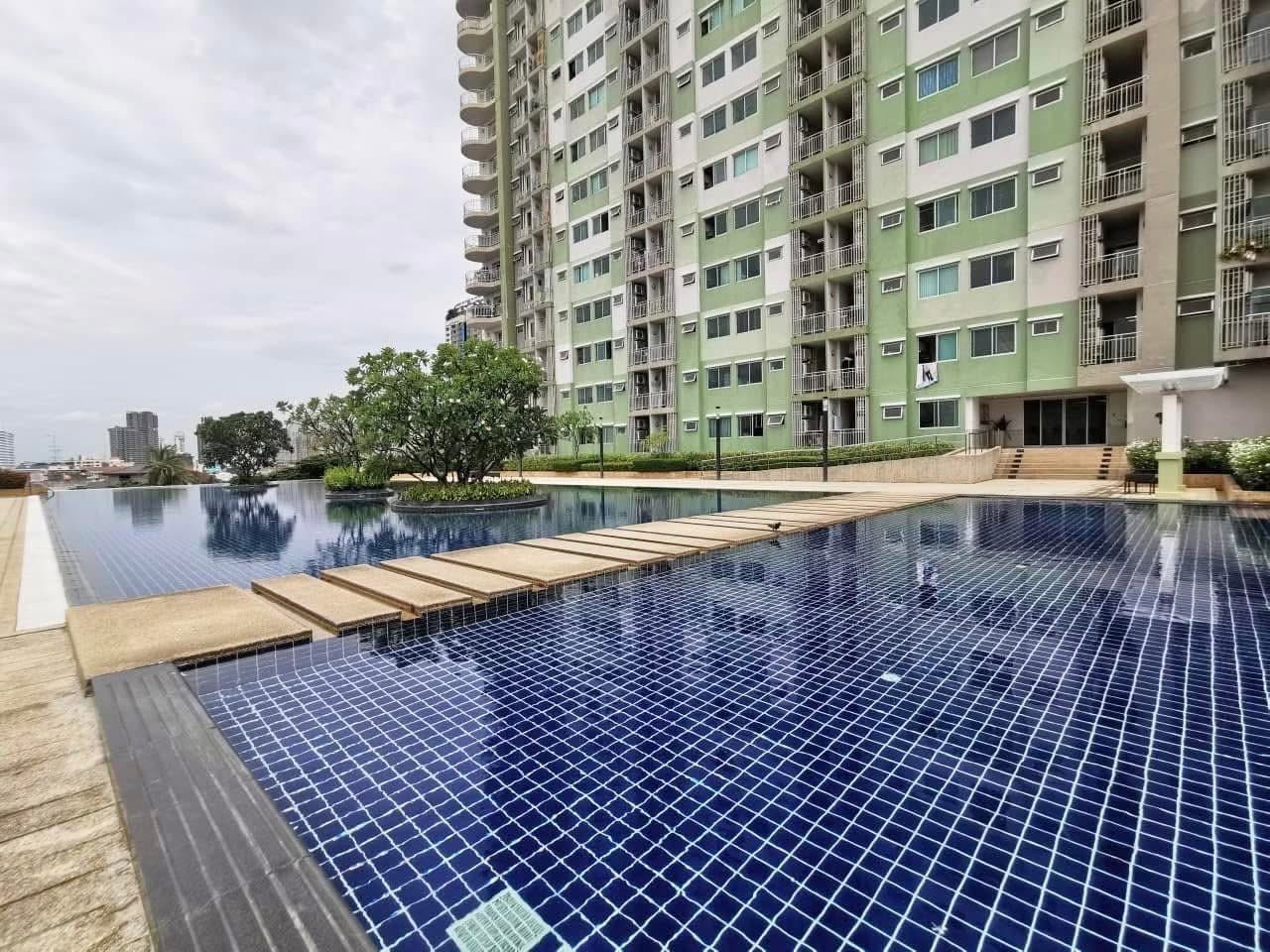 Fai612 sells Supalai Park Ratchayothin