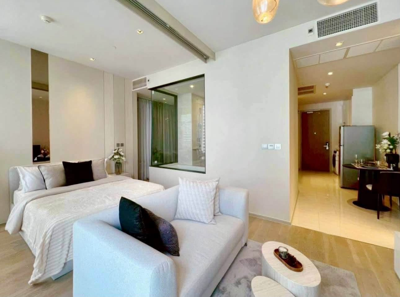 ให้เช่า Ashton Silom | ห้องใหม่มือแรก | ห้องมุม ตกเเต่งสวย พร้อมเข้าอยู่ ✨ – รูปที่ 4