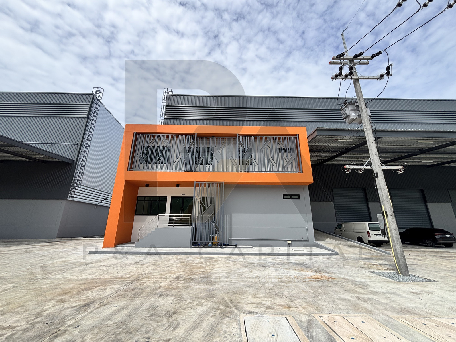 Warehouse with office, 2 floors (Bang Pakong Km. 53, Chachoengsao) for rent, size 3,000 sq m + office space 210 sq m. Warehouse with office, 2 floors (Bang Pakong Km. 53, Chachoengsao) for rent, size 3,000 sq m + office space 210 sq m.