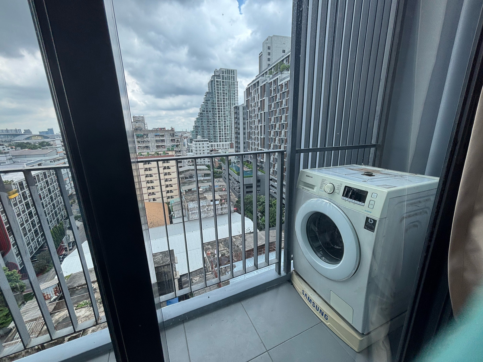 ❤️❤️ ให้เช่า Reserve phahol pradipat ห้องสวยมาก เเต่งสวย ขนาด 39 ตรม ชั่น 10 line @900cqqhk  tel 0859114585 ❤️Project name: The Reserve Phahol Pradipt (close to BTS Saphan Khwai) line tel 0859114585 ❤️❤️  - Duplex room , size 30+9m2 in 10th floor  - Askin – รูปที่ 3