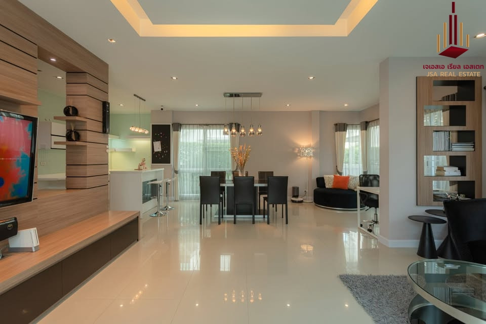 ✨ For Sale:  Bangkok Boulevard Sathorn - Pinklao ✨ 💰 Only 11,900,000 THB