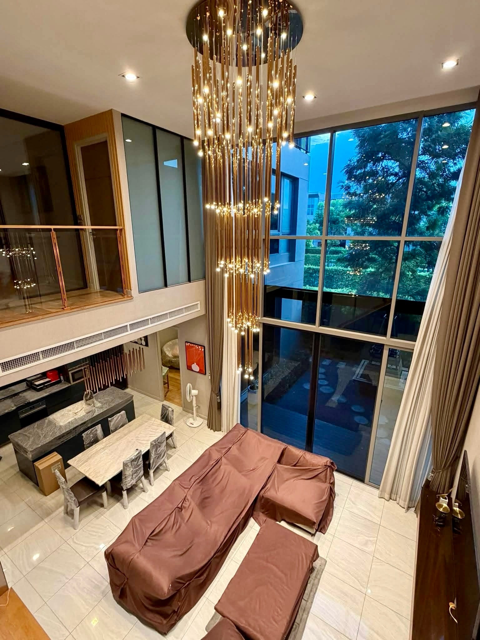 🌟 ให้เช่า: บ้านเดี่ยวหรู 3 ชั้น | อาร์เทล พัฒนาการ–ทองหล่อ | 5 ห้องนอน | 6 ห้องน้ำ | ตกแต่งสวยงาม เฟอร์นิเจอร์ครบครัน💥ค่าเช่า: 300,000 บาท/เดือน – รูปที่ 4