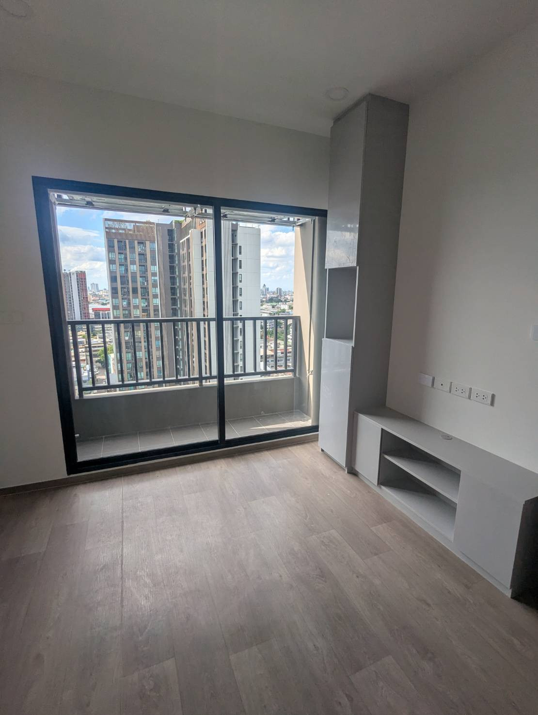 🏡 ขายดาวน์ SO Origin ศิริราช | 1Bed Plus ห้องมุม ชั้น 14 | ผนังไม่ติดกับใคร วิวสวย | ขายเพียง 4.1ล้านบาท | 082-9461459 – รูปที่ 2