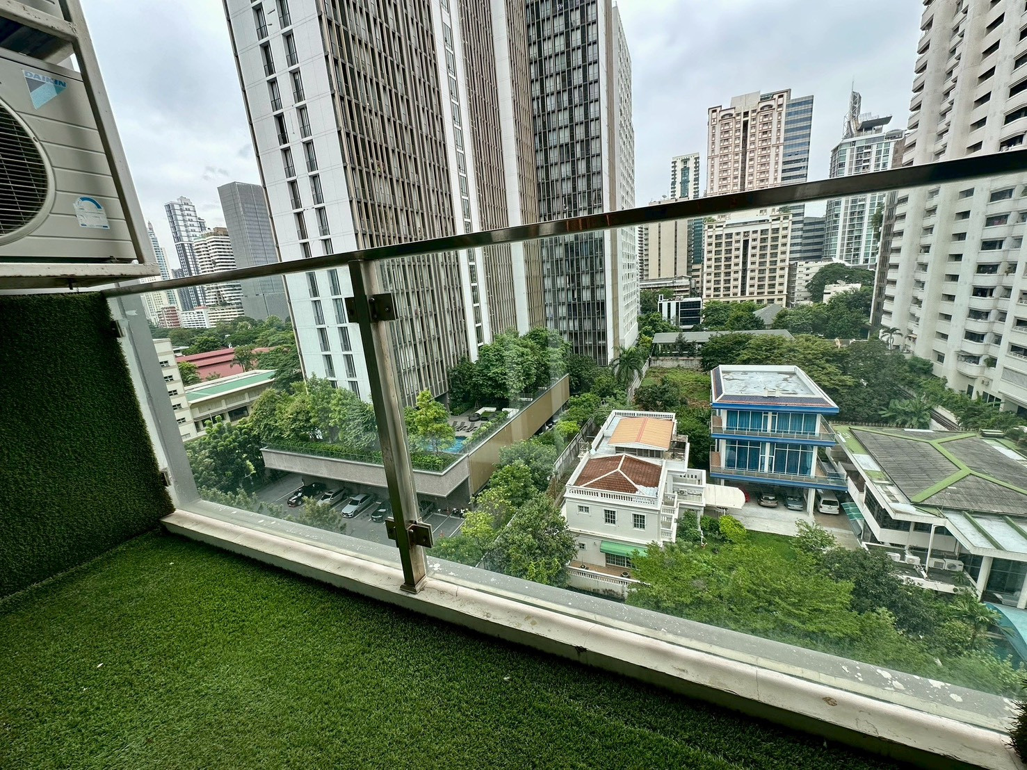 ให้เช่า 1 ห้องนอน 15 Sukhumvit Residences BTS นานา – รูปที่ 2