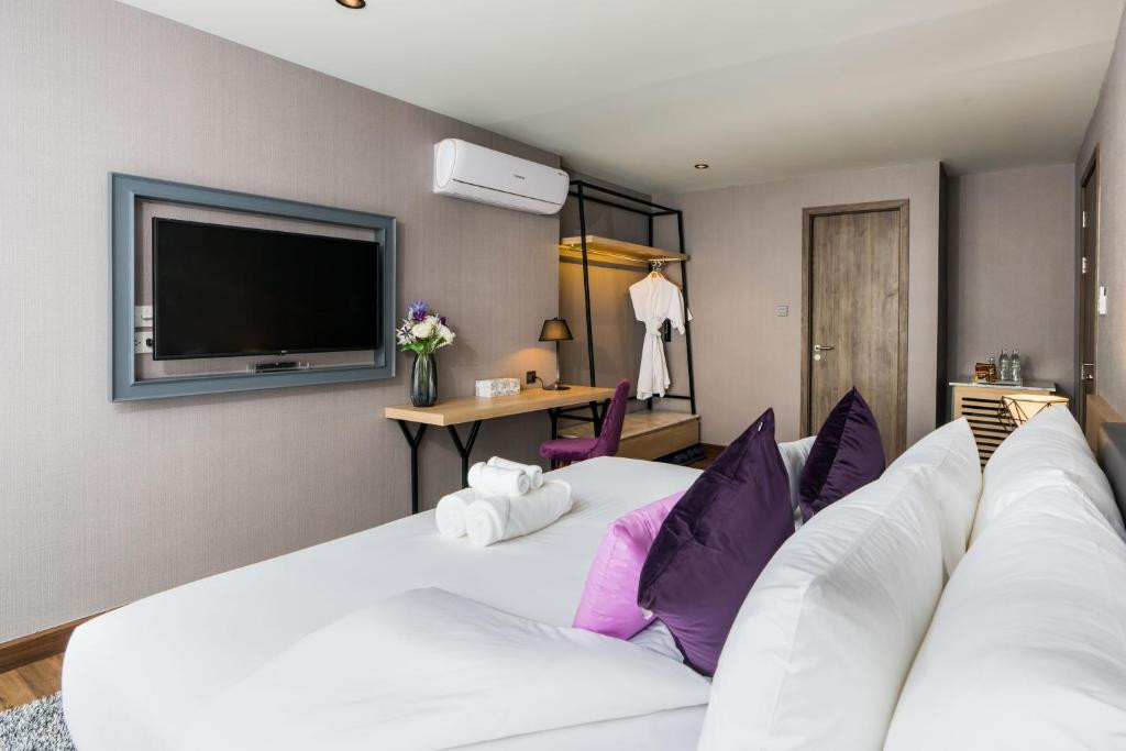 🏨 พัทยา ใกล้ชายหาด 500 เมตร | โรงแรม 60 ห้อง 8 ชั้น | รีโนเวทใหม่