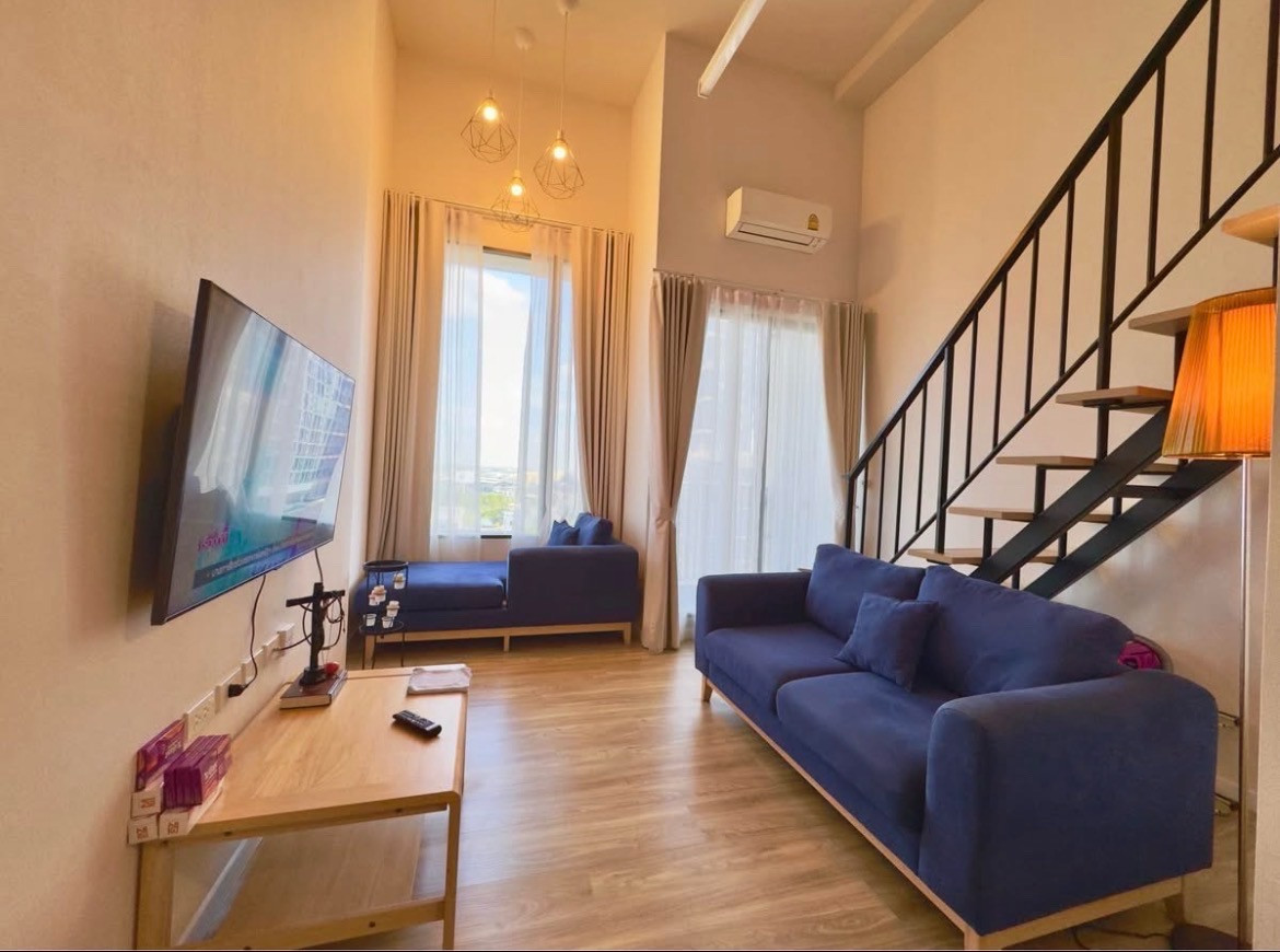 Urgent sale! Blossom Condo at Fashion Beyond, fully furnished, ready to move in. Near Fashion Island, special price 2.15 million baht. Urgent sale! Blossom Condo at Fashion Beyond, fully furnished, ready to move in. Near Fashion Island, special price 2.15 million baht.
