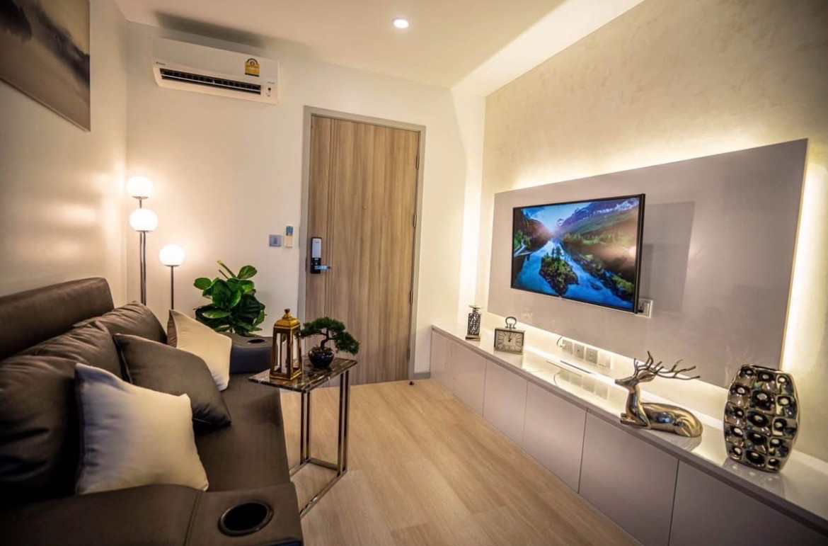 ปล่อยเช่า/ขาย Knightsbridge Prime Sathorn วิวสวย แต่งครบ เฟอร์ Built-in High Gloss เครื่องใช้ไฟฟ้าจัดเต็ม! พร้อมเข้าอยู่