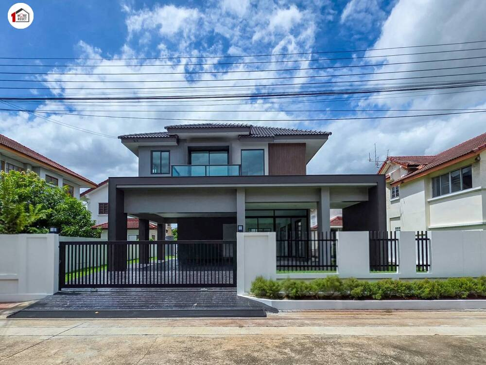 ขาย บ้านเดี่ยว ชลลดา บางบัวทอง รีโนเวทใหม่ ฟังก์ชันครบ  ทำเลดี ติดถนนบางกรวย-ไทรน้อย ใกล้รถไฟฟ้า MRT บางพลู 