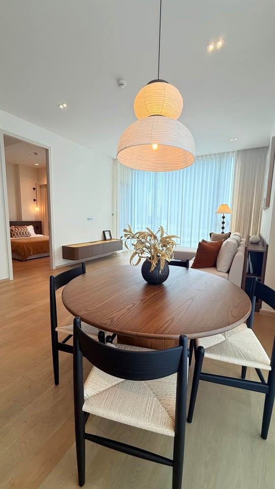 The strand Thonglor Pet friendly 9th floor nice views 91 Sqm – รูปที่ 2