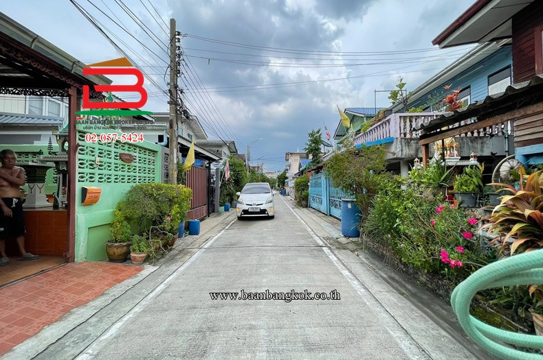 บ้านเดี่ยว สุขสวัสดิ์นิเวศน์ 2 ซอย 8 เนื้อที่ 40 ตรว. ตำบลในคลองบางปลากด อำเภอพระสมุทรเจดีย์ จังหวัดสมุทรปราการ – รูปที่ 2