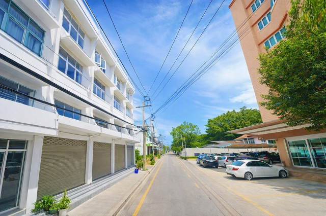 3-phase EE 60/100A On Road Phetkasem 108-116 29m. Laundry Shop For Rent Commercial 3Stories near APARTMENT 300unit 9,999-11,499B-M 22Sq.wa 3-phase EE 60/100A On Road Phetkasem 108-116 29m. Laundry Shop For Rent Commercial 3Stories near APARTMENT 300unit 9,999-11,499B-M 22Sq.wa