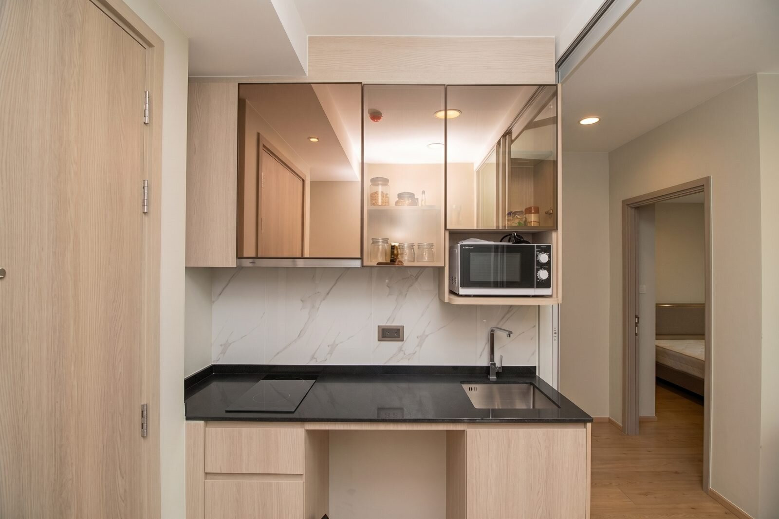 For Rent | ให้เช่า Chewathai Residence Thonglor 1 Bed+ ทำเลเมือง วิวสระว่ายน้ำ – รูปที่ 4