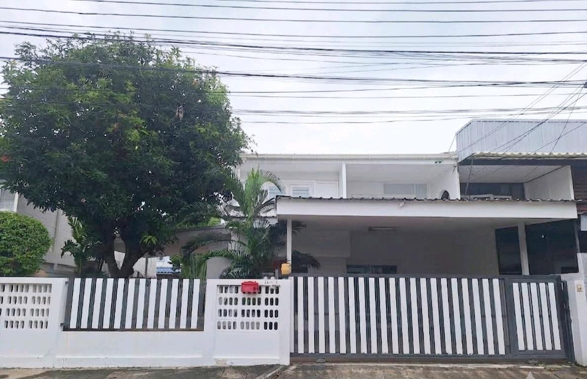 ❗Urgent, single house for rent, Ramkhamhaeng zone. ❗Urgent, single house for rent, Ramkhamhaeng zone.