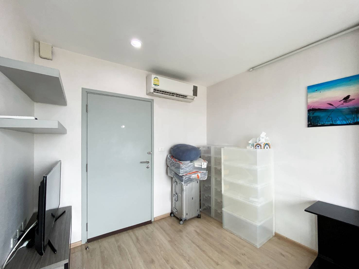 ขาย คอนโด ไอดีโอ สาทร - ท่าพระ ใกล้ BTS โพธิ์นิมิตร  ชั้น 29 ห้อง Studio วิวเมืองสวยมาก  เพียง 1.81 ลบ. (มีห้อง และ นัดดูห้องได้จริง) – รูปที่ 3