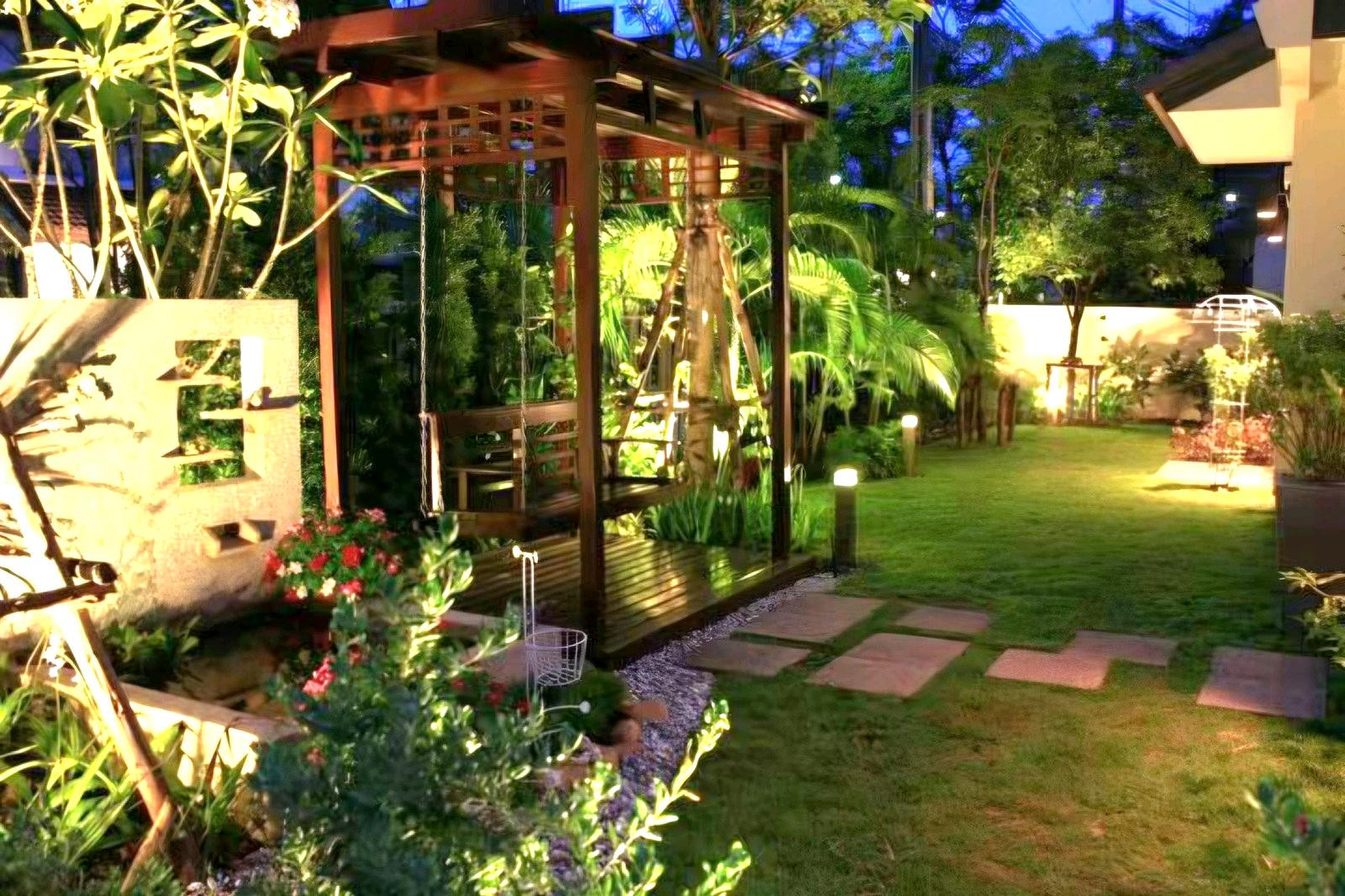 2-storey detached house for rent, corner house, 63 square meters, Chaengwattana Road, Ratchaphruek, near HomePro.