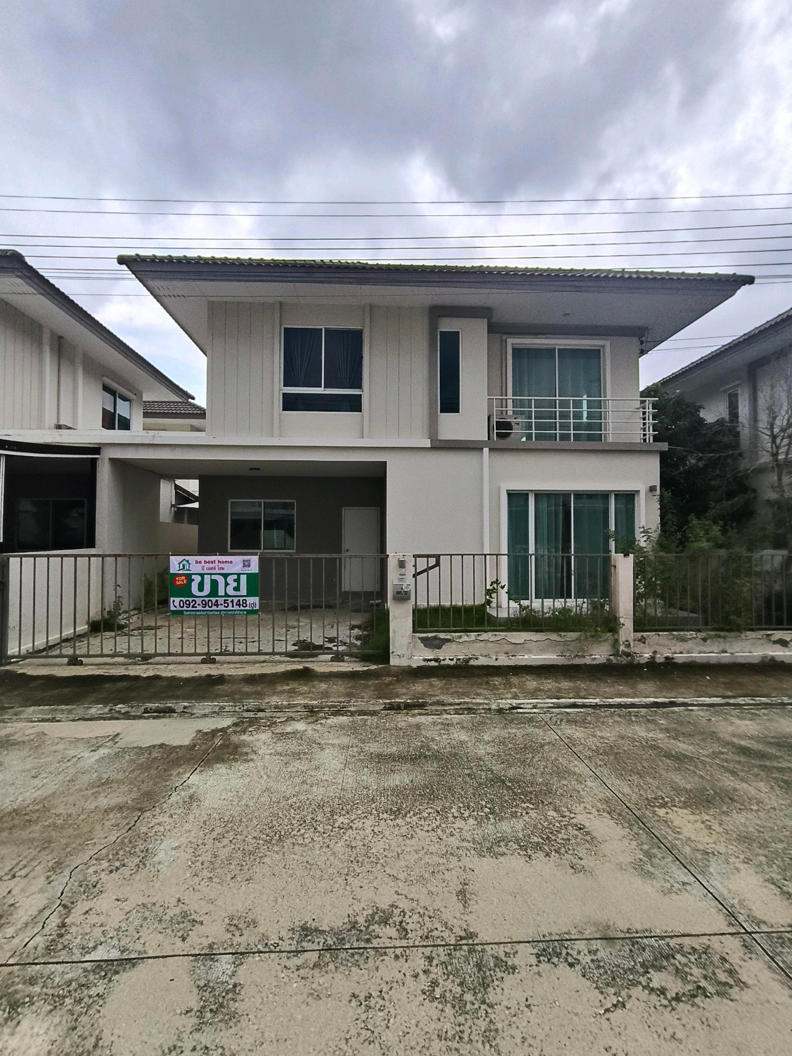 2-story detached house for sale, cheap price 2-story detached house for sale, cheap price